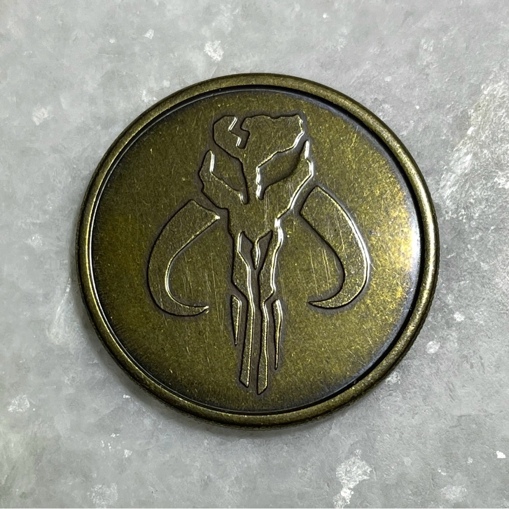 Disneyland Star Wars Themed Medallions Mandalorian Bantha Skull Collector Coin